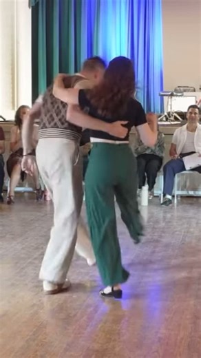 Collegiate shag is back at the Firehouse! Join Sarah & Jet at 7 pm for beginner collegiate shag all this month! We only offer this class 2-3x/year so you don’t want to miss it! Check out this clip from @hotrhythmholiday featuring @srawr and @jeremyotth SCHEDULE 7 pm Intro to Lindy Hop w/ Derrick & Erin 7pm Beginner Collegiate Shag w/ Sarah & Jet 8 pm Beginner 6 & 8 Count Lindy Hop w/ Derrick & Erin 8 pm Intermediate Lindy Hop w/ Sarah & Jet *Our 7 pm intro to Lindy class moves at a slower pace/h