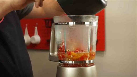 How to make your own hot sauce at home with simple ingredients