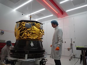 Next stop? Moon 🌑 Photon Lunar has been integrated onto Electron’s upper stage adapter at Launch Complex 1! This small but mighty spacecraft will set CAPSTONE on a ballistic lunar transfer for NASA - National Aeronautics and Space Administration and Advanced Space. | Rocket Lab