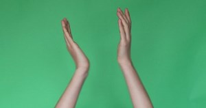 Woman Clapping Her Hands On Green Stock Footage Video (100% Royalty-free) 1085732249 | Shutterstock