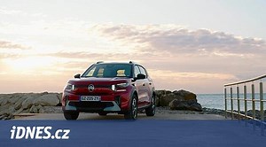 Citroen e-C3 Aircross MAX Elixir Red - iDNES.tv