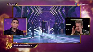 ¡Jona no defraudó a los críticos! 👊🏼🧡🎶 ¡El quinto juez no se equivocó al traerlo de regreso a la competencia! 🙌🏼 Ve aquí Azteca Uno en vivo y GRATIS ➞ http://bit.ly/EnVivoLA | La Academia