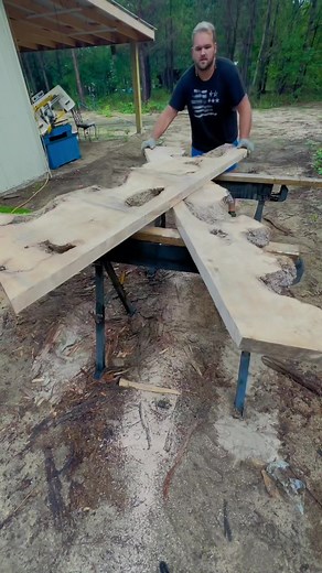 Crystal clear epoxy river table build 💎🧊 #rivertable #slab #woodworking #cnc #metalfab #epoxy #resin #walnut #liveedge #mapleburl #table #interiordesign #Alabama #custom #modern #furniture #craftsman #salvaged #Sasquatch