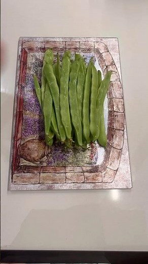 How to trim green beans quickly? Clean and prepare flat beans easily before cooking #cookingtips