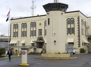 Inmates at 2 Oregon prisons now allowed visitors again after 15-month pandemic pause