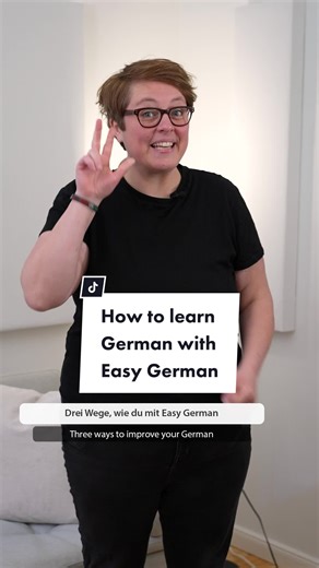 Hallo Leute! Vielleicht kennt ihr bisher nur unsere Kurzvideos hier auf TikTok. Aber wusstet ihr, dass wir auch einen Podcast, einen YouTube-Kanal und eine Mitgliedschaft haben? 🤓 In diesem Video erklären wir euch, was wir alles anbieten und wir freuen uns, wenn ihr Lust habt mitzumachen! 💚 Die Links zu unserem Podcast, unseren YouTube-Videos und unserer Mitgliedschaft findet ihr in der Bio! 😃