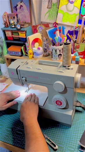 Transformé PAPEL RECICLADO en LIBRETAS ARTÍSTICAS ✂️📚🎨 | Proceso relajante y creativo #diy