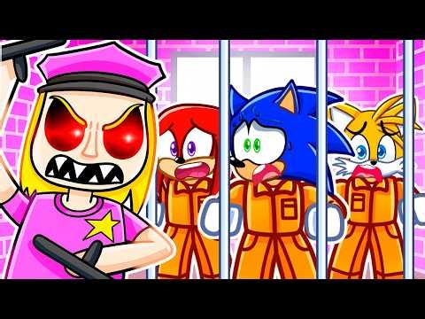 Trapped in GIRLS ONLY Prison... (Roblox)