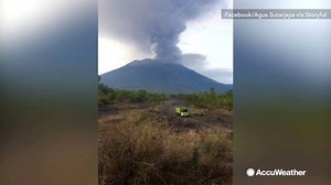 In 1963, the Mount Agung volcano erupted, killing 1,000 people, and it's erupting again. 100,000 people have been asked to evacuate and 60,000 travelers were stuck in Bali when the airport closed. For more about the weather surrounding the volcano, click here: http://ow.ly/o0YG30gQfyD | AccuWeather