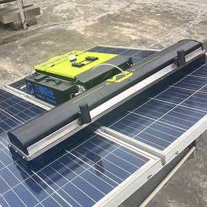 [Hot Item] Remote Control Solar Cleaning Equipment with 25.2V Battery Efficiency