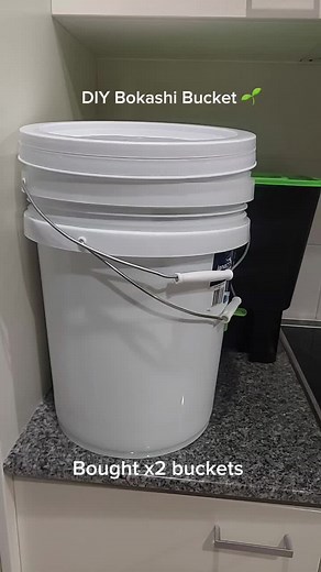 Bought a home composting bokashi compost bin from bunnings without realising that you really need 2 of them 🤦🏼‍♀️ To avoid paying another $60, I grabbed these 2 buckets for $10 each and gave the DIY a crack! Let's see how it goes 😅 #DIY #homecomposting #bokashi #bokashibucket #apartmentcomposting #compost #zerowaste #composting #ecofriendly #lowwaste #urbancomposter