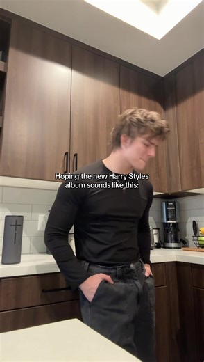 Everybody sleeps on She #fyp #foryoupage #harrystyles #singer | harry styles