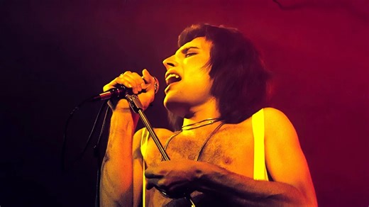 【中英字幕】1976年皇后乐队海德公园演唱会《Sweet Lady》