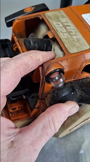 Fixing chainsaw fuel bulb for $5