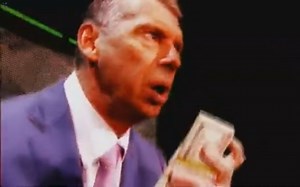 老子™很有钱! 原视频 Vince McMahon money meme source