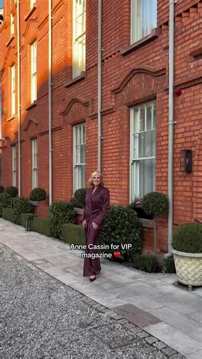 Come behind the scenes of our shoot with DWTS contestant and Nationwide presenter Anne Cassin ⭐️ and pick up the Jan issue of VIP magazine for more - in stores now #fyp