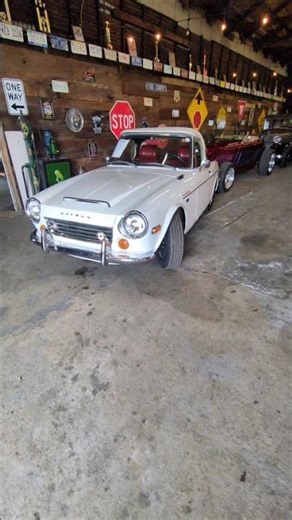 1969 Datsun 1600 Roadster (Route 40 Classics)