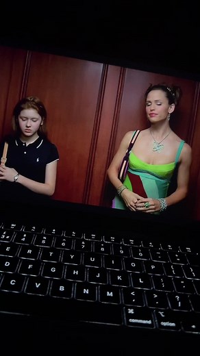 13 Going on 30 Movie: A Fun Transformation Story | Netflix