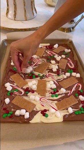 Making the Holiday Chocolate Bark Trend! To melt chocolate: heat oven to 120 and melt for 10 min.