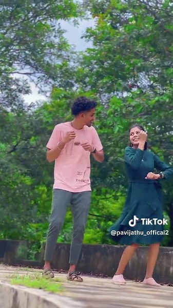 Sri Lankan TikTok Song Highlights for Couples