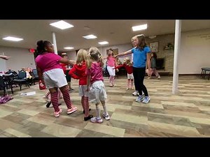 Scene 19, Oompa-Loompa 4 - Purple cast