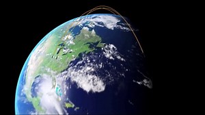 Swarm : Monitoring the Earth's magnetic field.