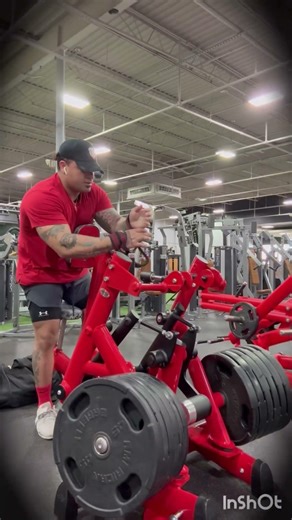 🗣️”BIG BACK!” Part II…12 wheels of death! On seated rows #fitness #shorts #motivation #back