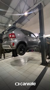 Are you planning to get you car serviced at Maruti Suzuki Nexa service centre? We recently visited the service centre and here's a quick rundown of what to expect. Cost of service - Rs 5,124/- (including taxes) We paid for 3.5-litre engine oil, oil filter, and consumables. #CWReels #CWEditorial #MarutiSuzuki #Nexa #service #servicecenter #carservice #cars #carlife #automotive #reelsvideo | CarWale