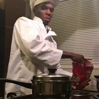 While in Nigeria 🇳🇬, I learned Python from a few YouTube courses and felt like a pro 😂Got to Germany 🇩🇪 and had to use it for real research… that’s when I truly found out 😭😭😭