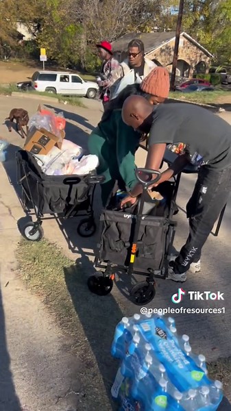 People of Resources (501c3), in collaboration with WEIT, is hosting weekly feedings in Dallas and needs your support! Join us in making a difference—every contribution helps. Sponsor or donate today via CashApp: $peopleofresourcesinc. Together, we can uplift our community! #peopleofresources