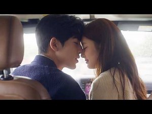 Passionate kiss in the car! Cinderella returns to China and kisses the handsome doctor fiercely