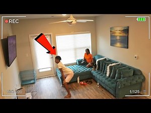 ARCHING MY BACK TO SEE MY GIRLFRIENDS REACTION!! **REVENGE PRANK **