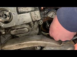 Changement pompe à eau vw T5 2.5 Tdi bnz