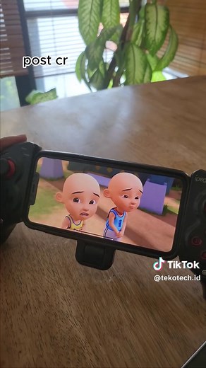 Gamepad yang awet banget dari zaman kuliah deh kalau gak salah, sampe sekarang masih kepake banget nget nget 🤣 Alasannya karena belum beli baru karena ini aja masih enak dipake buat main di Hp atau Pc 😁 #ipegacontroller #ipega #joystick