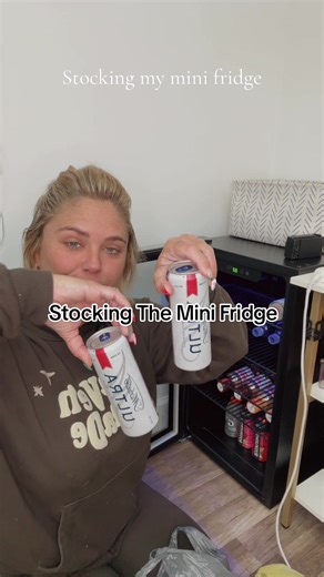 How to Stock Your Mini Fridge Efficiently