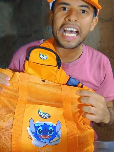 Experimente o Novo Suco do Stitch Lilo com Tang!