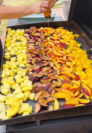 Easy Party Side For Any Crowd I make a tasty grilled fruit salad with fresh herbs and berries that everyone loves. #salad #herbs #fruit #yummy #foodlover