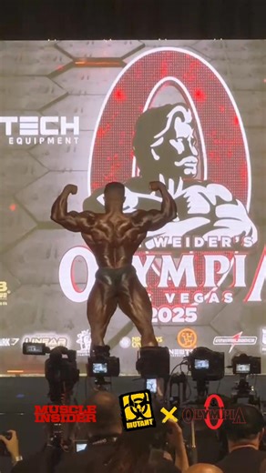 Terrence Ruffin Classic Physique Olympia Pre Judging [ 🎥 @johnny_styles @wellness_observer_live ] 2025 Olympia contest coverage brought to you by @MutantNation | Muscle Insider