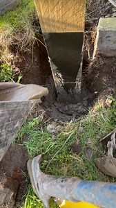 Making sure the postmix is mixed properly | Wulstan Fencing & Landscapes