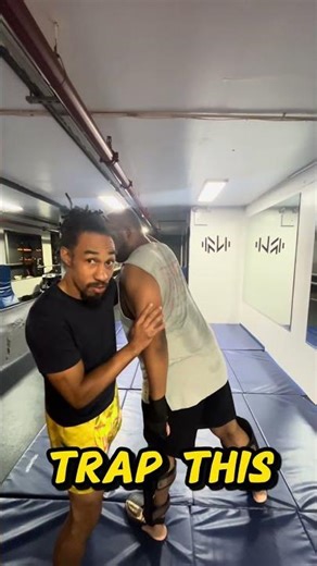 How to defend a punch. Part 1 the Haymaker #selfdefense