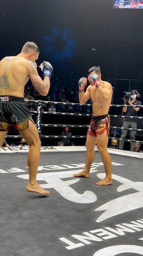 254K views · 1.7K reactions | Body Punch KO 壘 Pornsuwan JR Muay Thai (red)  knows the power of small gloves. Reuben La Pira (blue)  does too. The verdict? Hurt!  Tune in every Saturday:10am – 12pm Thai Time  Live on Channel 7HD  Streaming on Fairtex Fight Promotion Youtube | Fairtex Fight | Facebook