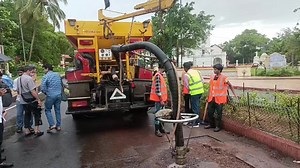 Live : Launch of jet patcher ( pot hole remover ) machine along with a live demonstration of the pot hole patching at Taleigao | In Goa 24x7