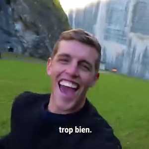 4.6M views · 1.8K reactions | Attraper un BALLON SAUTEUR lancé de 165m!  | How Ridiculous - France | Facebook