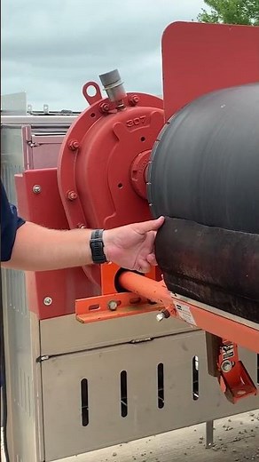 Properly Tensioning Conveyor Belt Cleaners #beltconveyor #maintenance #carryback