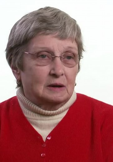 Hoarding: Buried Alive S01:E04 - Paralyzed by Clutter