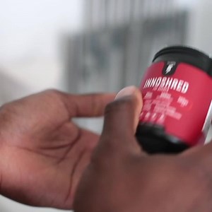 🔥I like to do 30-60 minutes of fasted cardio 3-4 times a week and usually take 2-3 capsules of Inno Shred immediately prior. ⁣ ⁣ So for those asking, yes my cardio is fasted, but I'll keep it 💯with you. The only reason I do it fasted is because I'm the most motivated to actually get it done first thing in the morning. ⁣ ⁣ I wake up, immediately put on my shorts, socks, and kicks, take 2 💊Innoshred and a spoonful of 🌋Volcarn2000 and get to work!🔥⁣ ⁣⁣ ⁣⁣⁣ Each serving contains several key ing