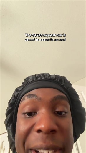 My heart is literally beatingggg I’ve been waiting for tomorrow #arianagrande #eternalsunshine #eternalsunshinetour