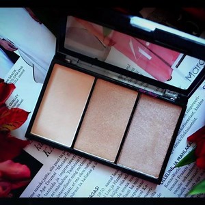 This highlighting trio from #BYScosmetics is gorgeous  it's perfect for everyday, but can also be blinding, if applied with heavy hand or wet  Check out @lalagoz full review on her page! | Cosmetics Plus | Facebook