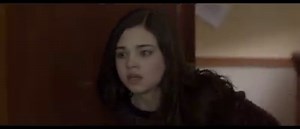 TRAILER PREMIERE Seht hier den Trailer zu "America has Fallen" Unerwartet bricht eine Katastrophe über Amerika herein. Eine konzentrierte terroristische Attacke von einer global operierenden Organisation trifft die USA hart. ______________________ Ab dem 01. März 2018 überall im Handel | Tiberius Film