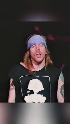 Guns N' Roses: Welcome to the Jungle Live Performance